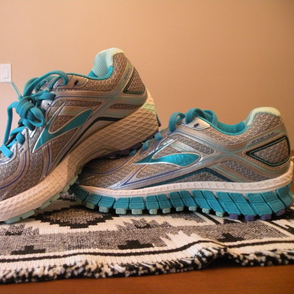 Brooks Women's Adrenaline GTS 16